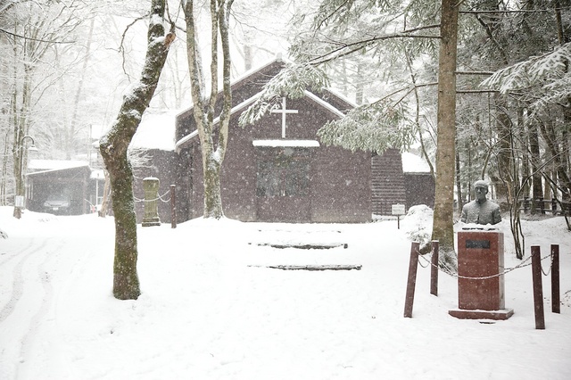 雪のショー記念礼拝堂