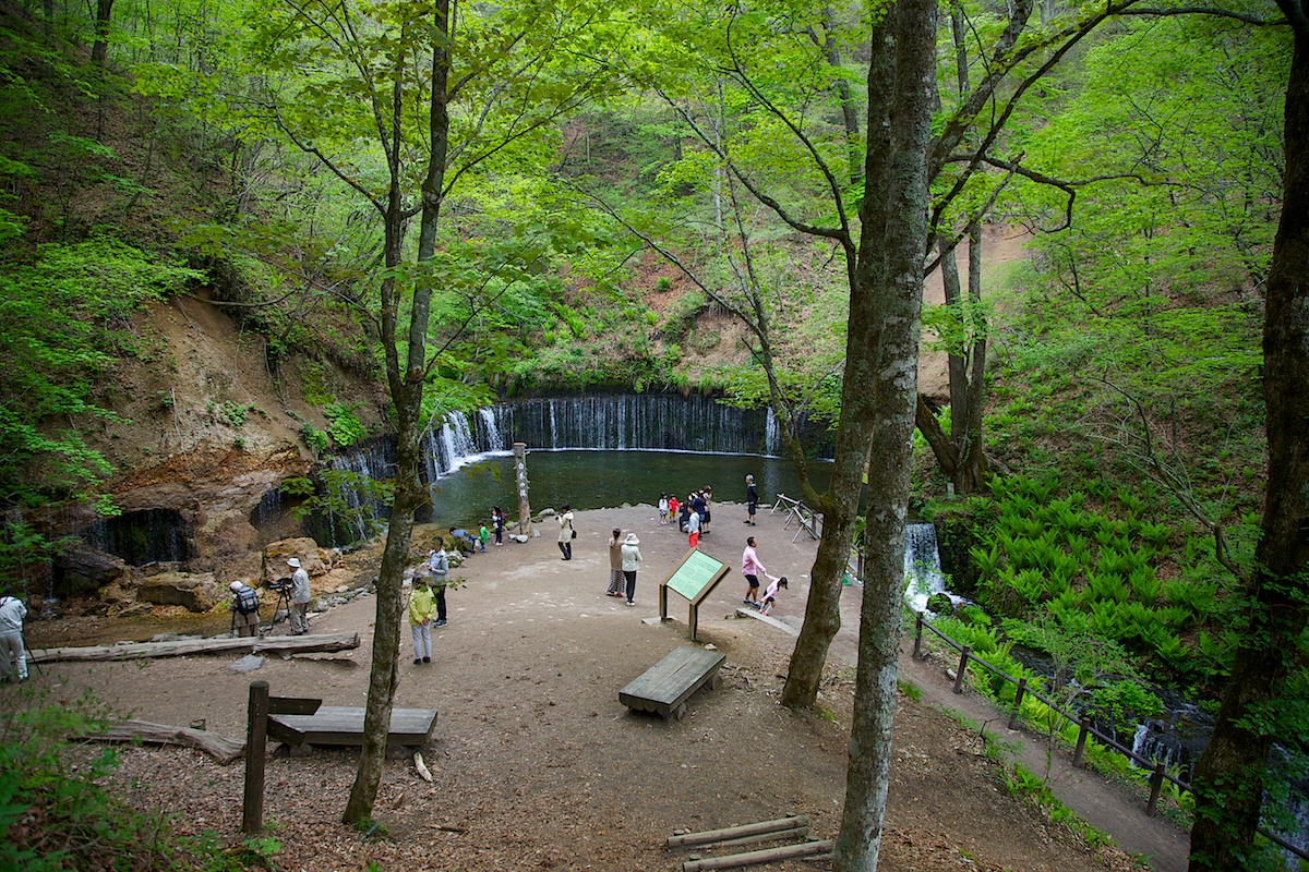 軽井沢の名所 白糸の滝 長野県 旧軽井沢 つるや旅館 軽井沢の老舗旅館